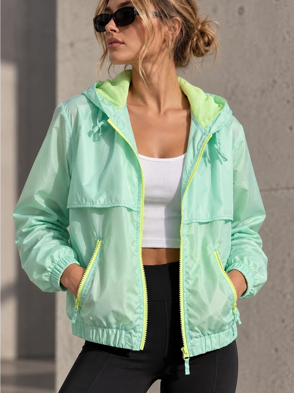 Mossimo Supply Co Mint Green Lightweight Hooded Windbreaker Jacket M